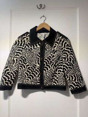 St. John Black and Cream Patterned Blazer